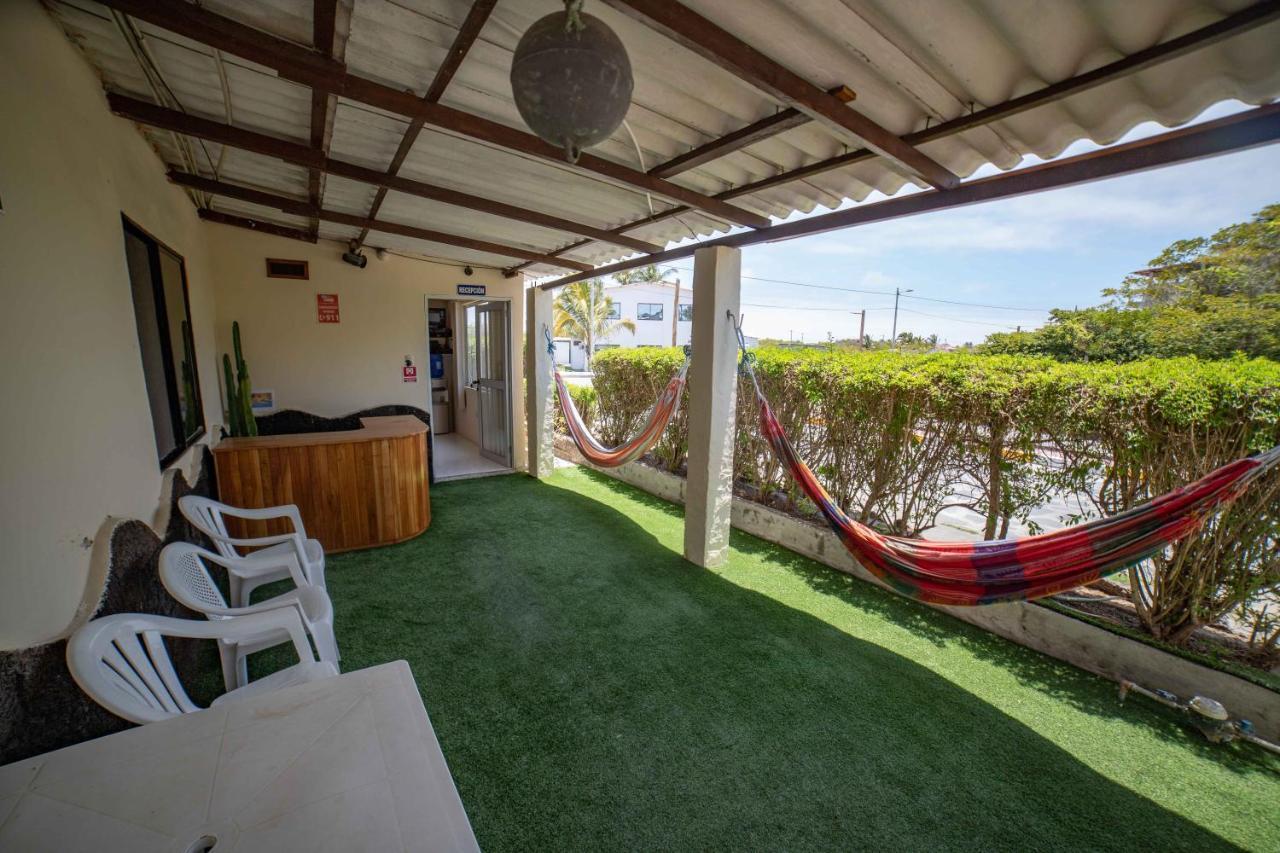 Hostal Gladismar Puerto Villamil Exterior foto
